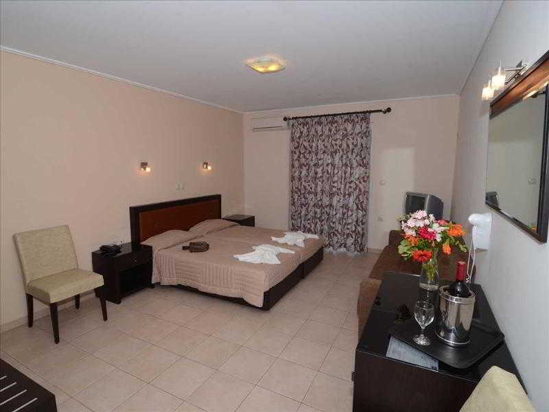 Konstantin Beach Hotel Zakynthos Island Bagian luar foto